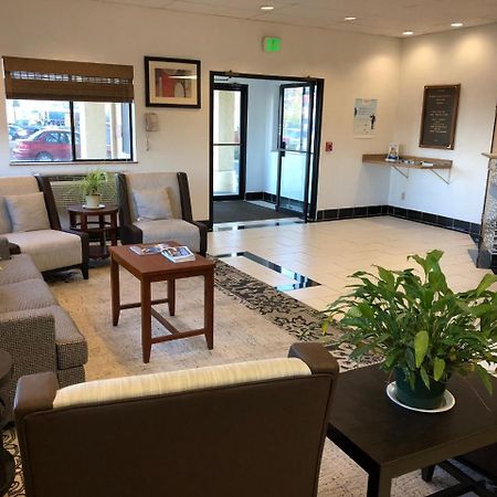 Super 8 by Wyndham Klamath Falls Bagian luar foto