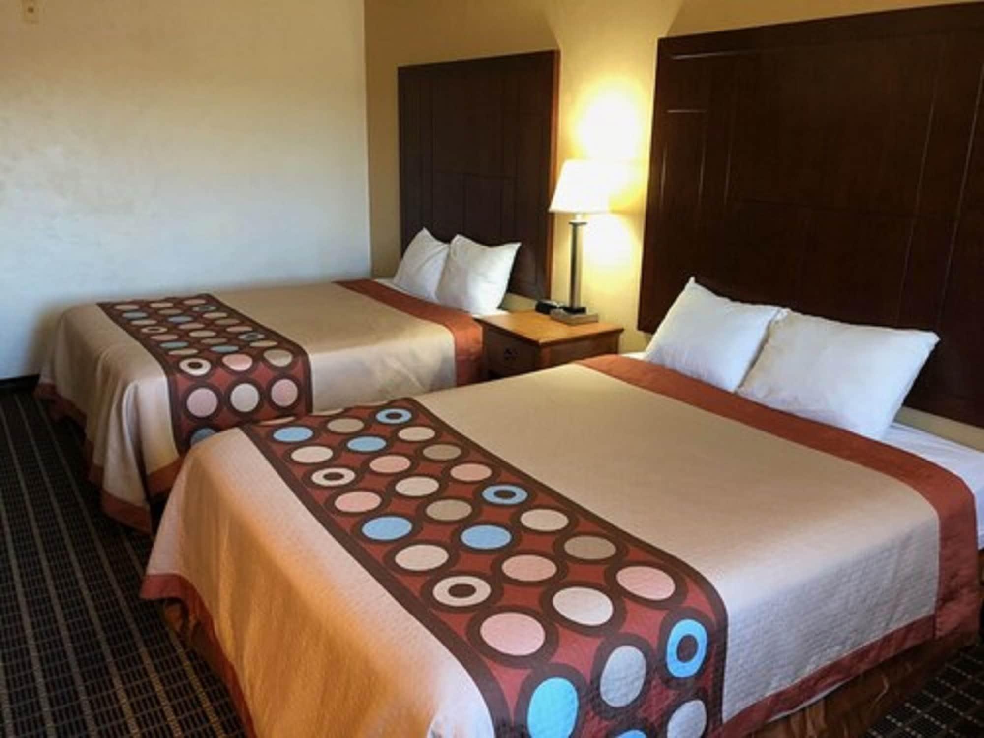 Super 8 by Wyndham Klamath Falls Bagian luar foto